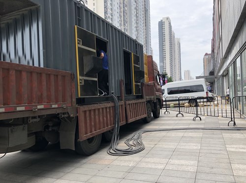 南京低温环境下，柴油发电机组电池充满电的具体时间受哪些因素影响？