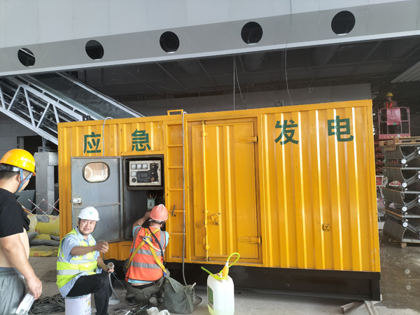南京怎样判断空气滤清器是否需要更换？